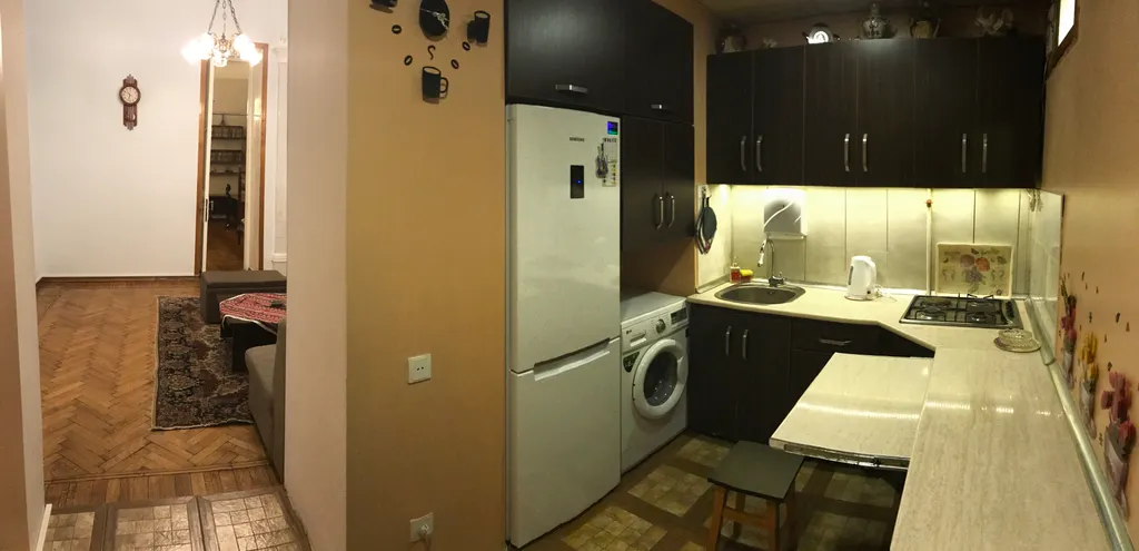 Торговая Площадь Фонтанов