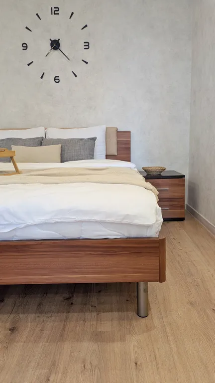 Светлая квартира в центре, рядом с фонтаном — аренда посуточно в Псков