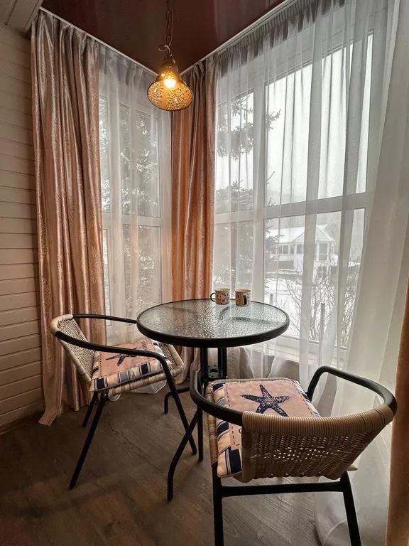 Семейный коттедж с двумя спальнями и видом на сад