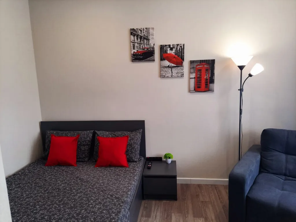 Уютные апартаменты с большой ванной.