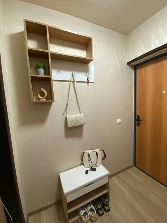 Прекрасная студия в современном стиле с кондиционером и горячей водой