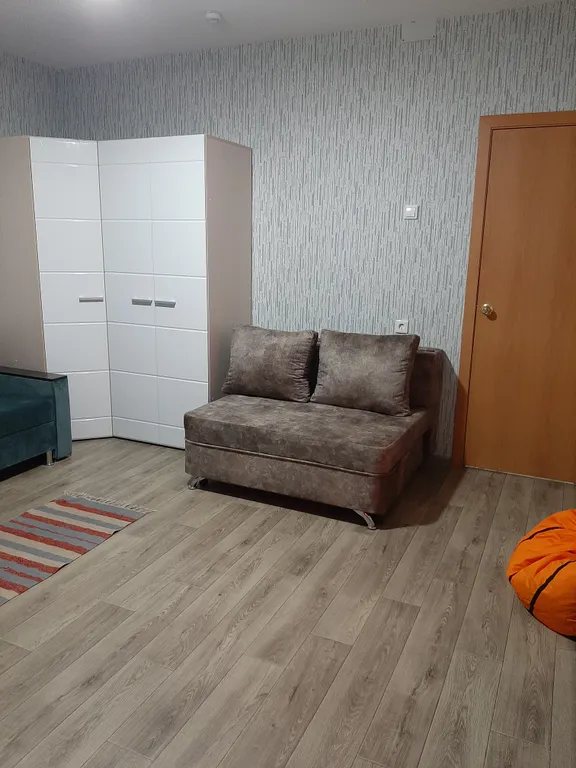 Уютная квартира рядом с ГЛК Завьялихой