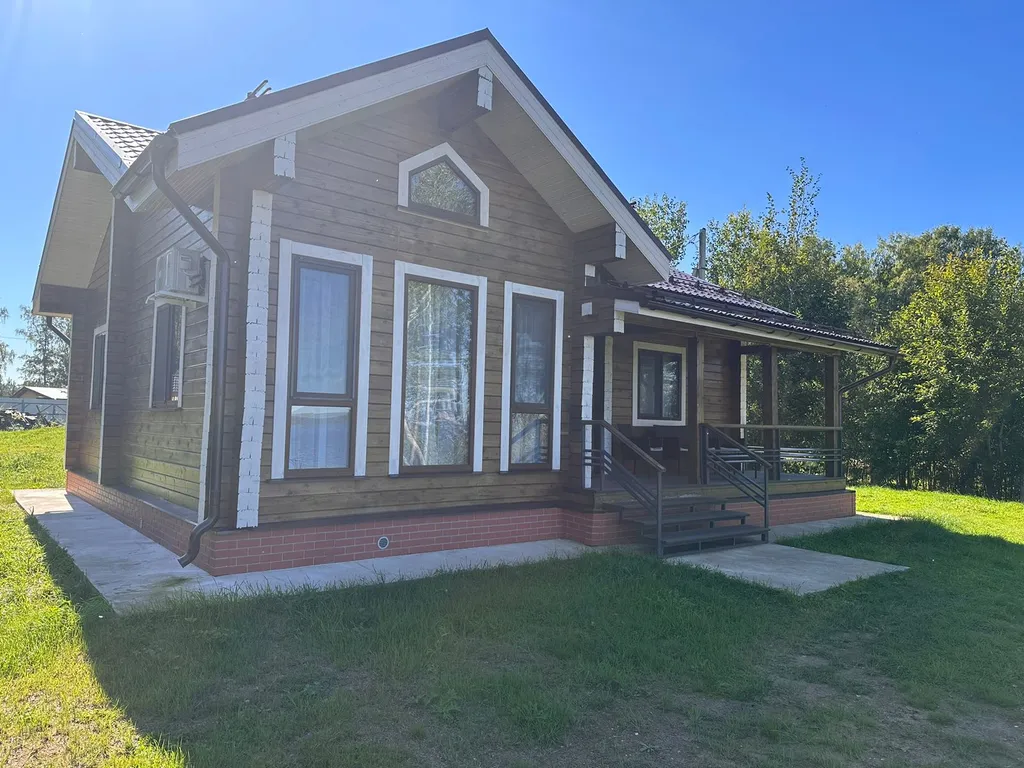 Тёплый коттедж на первой линии озера Волго — аренда посуточно в Селижарово