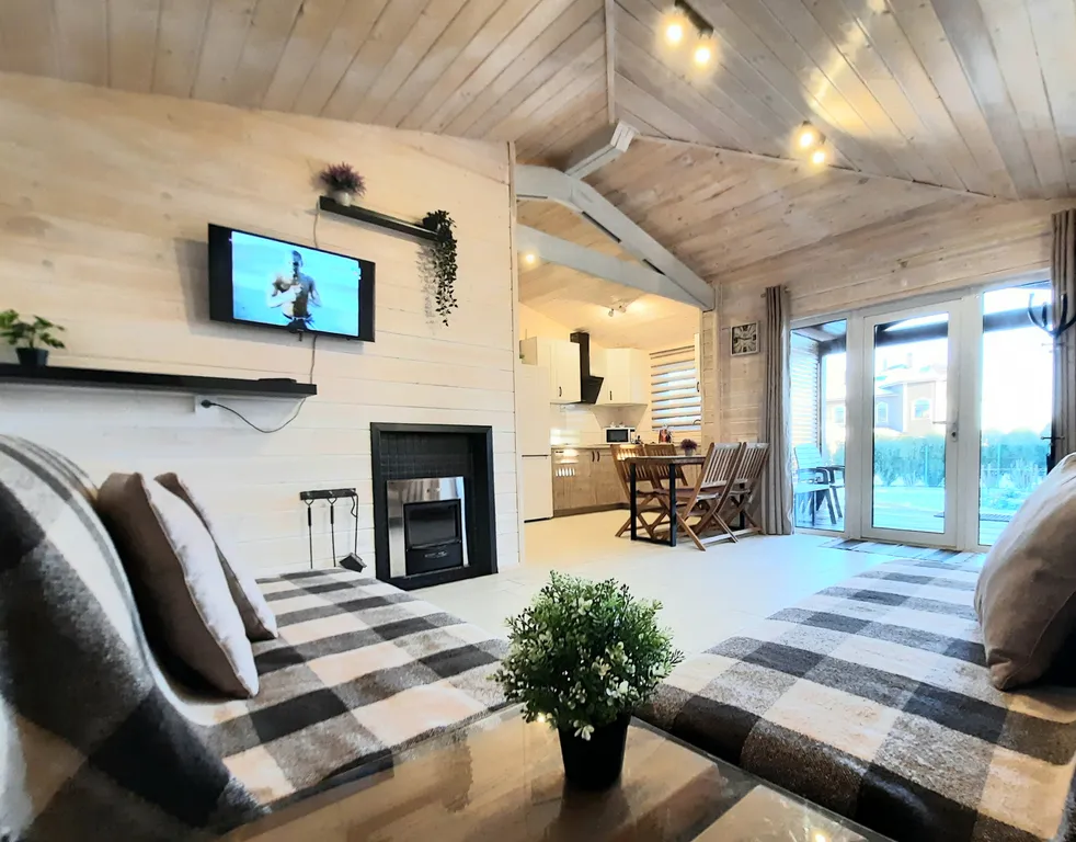 Коттедж Уютный дом с дровяной баней и камином у Петергофа. — аренда посуточно в Петергоф