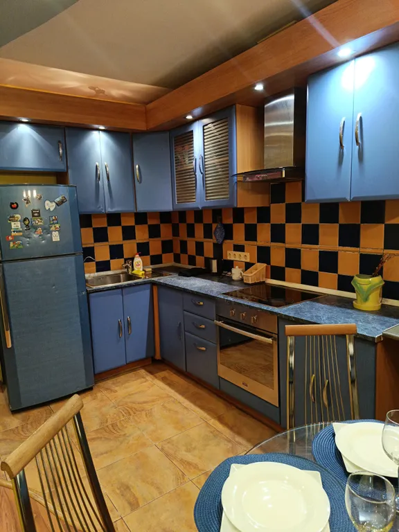 Уютная двушка рядом с центром и со станцией