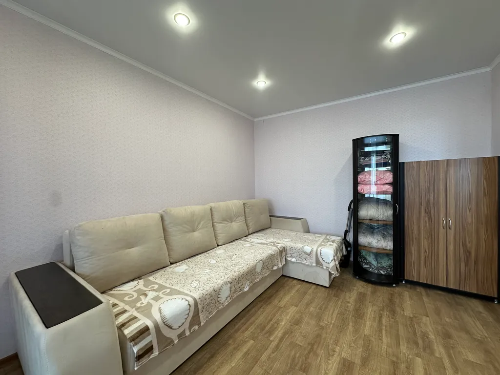 Уютная квартира ЛайкХоум на Братьев Хусаиновых 4