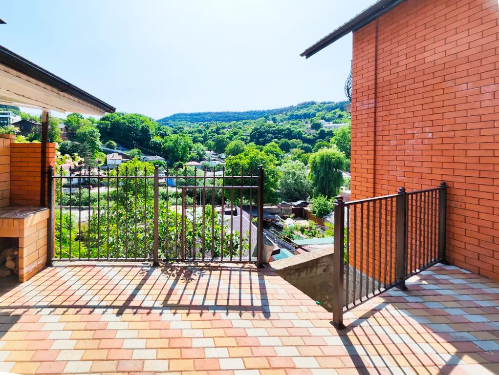 Коттедж Домик с мангалом и видом на горные пейзажи — Кисловодск