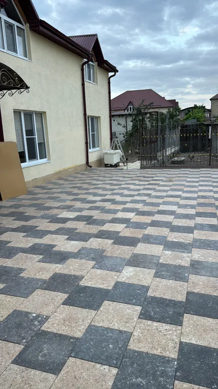 6-комнатный Дом