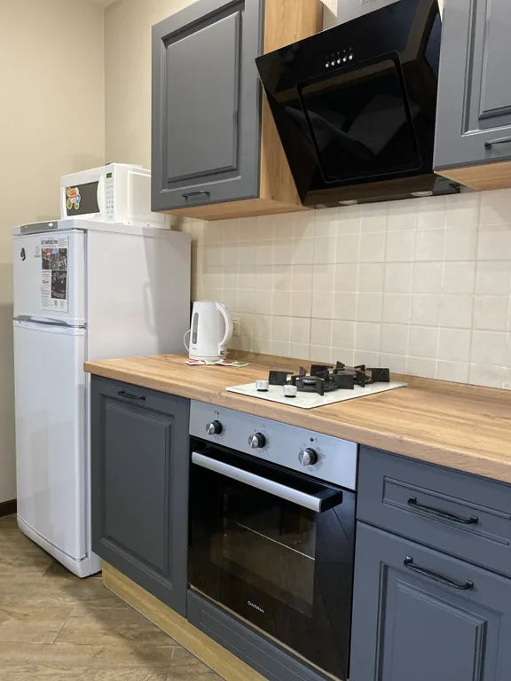 Евродвухкомнатный апартамент с балконом и видом на пик Аибга