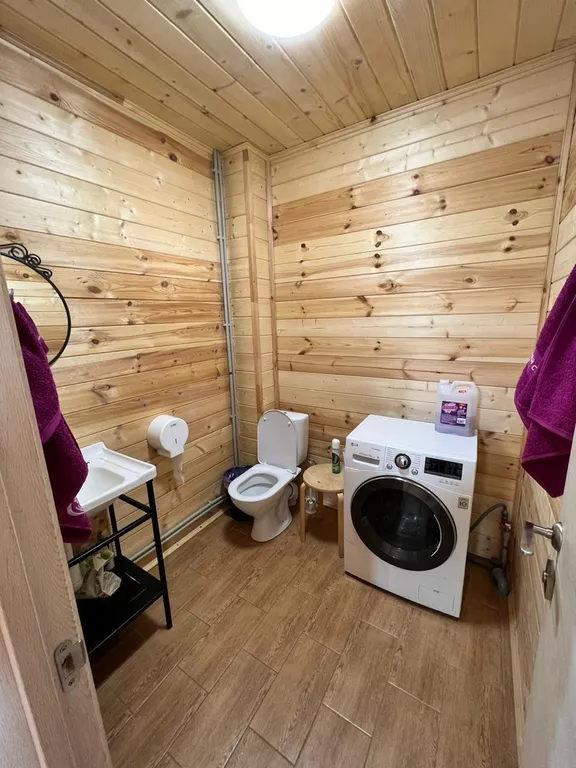 Дом рядом со спортивными базами