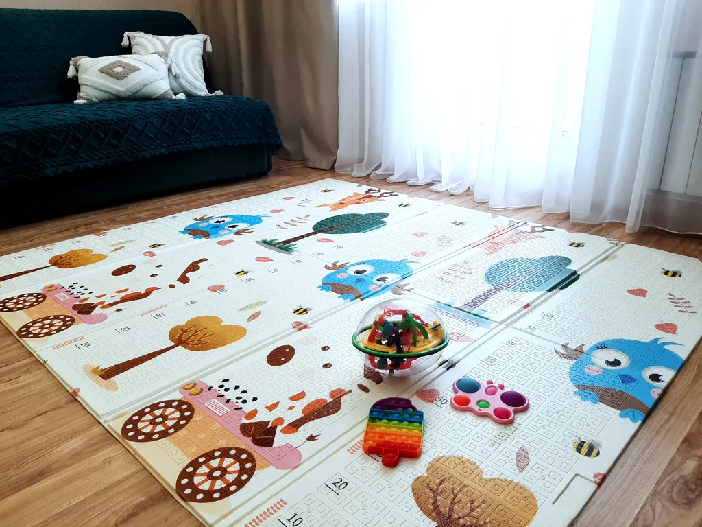 Большая квартира с отдельной кухней в тихом центре