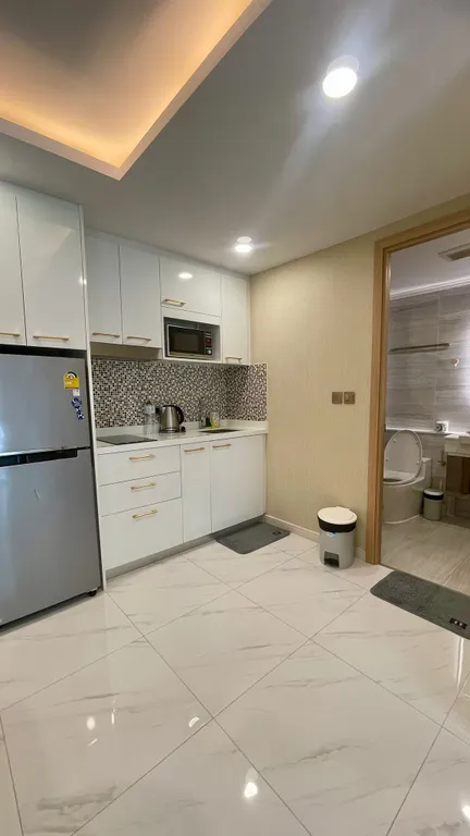 Teak GSR - Dusit Grand Park 2