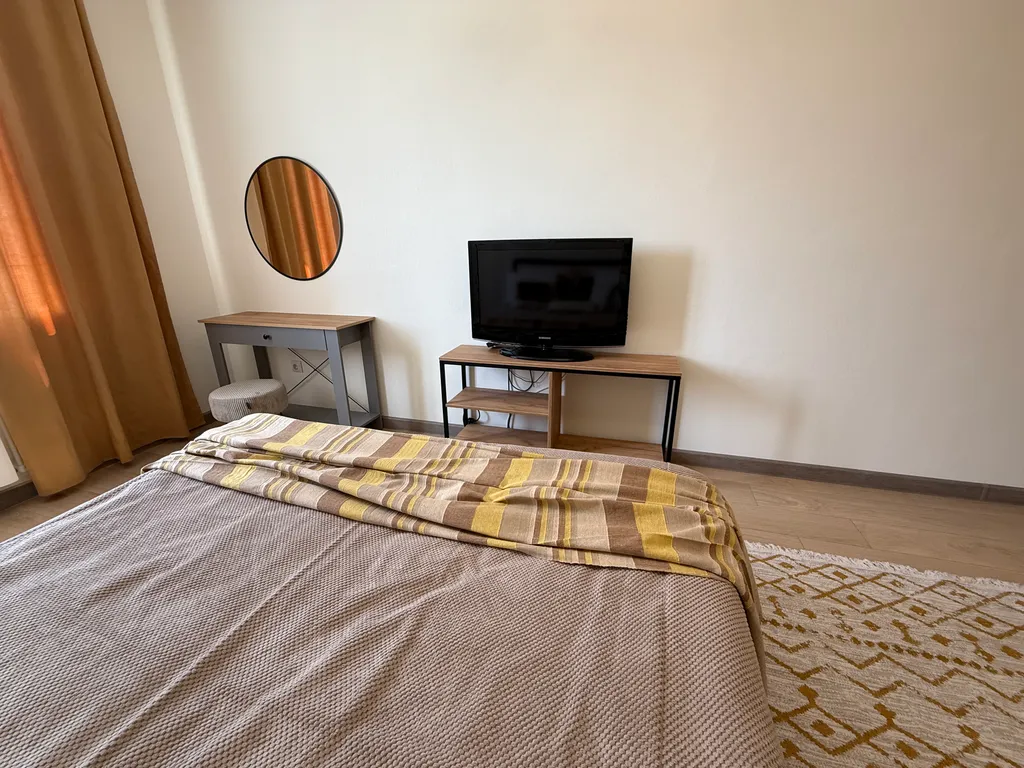 Уютная квартира в новостройке, центре города