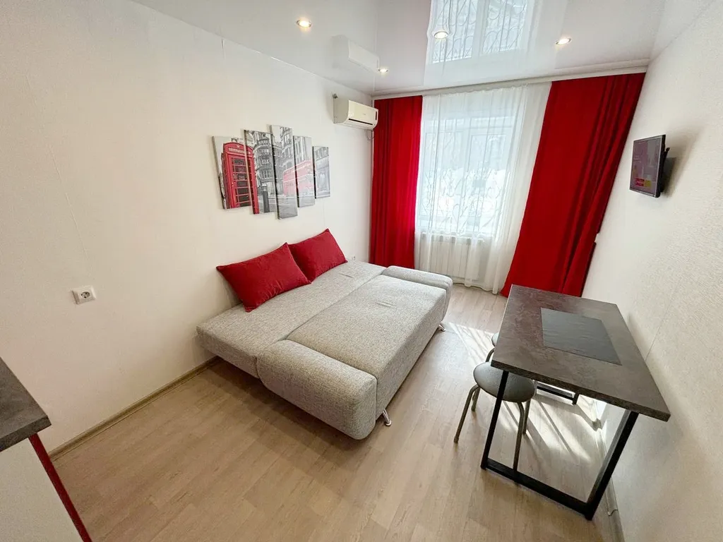 Квартира-студия в центре, на Амурском бульваре, возле площади Ленина