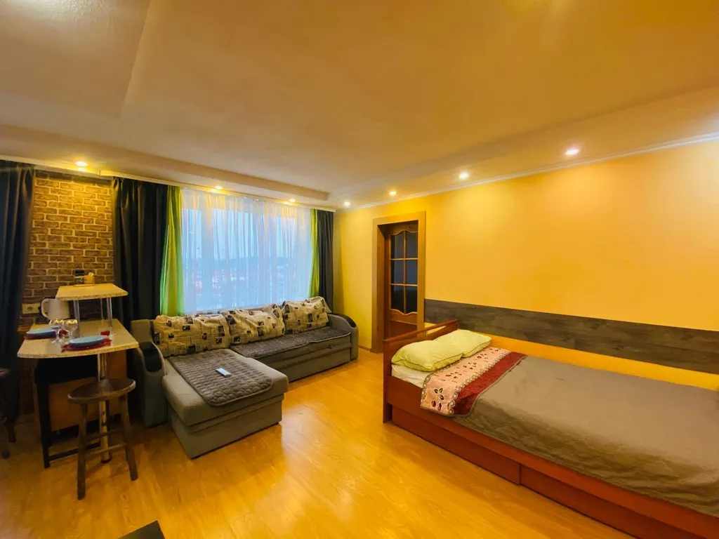 2-х комнатная квартира в центре города, круглосуточно