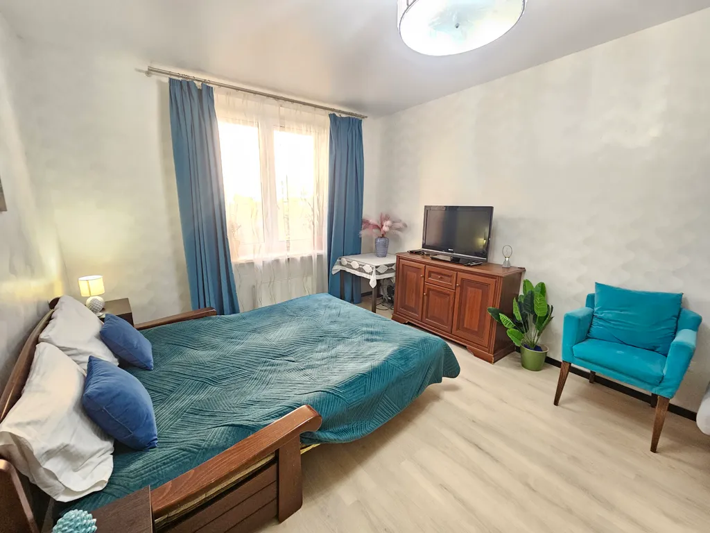 Большая однокомнатная квартира рядом с пляжем