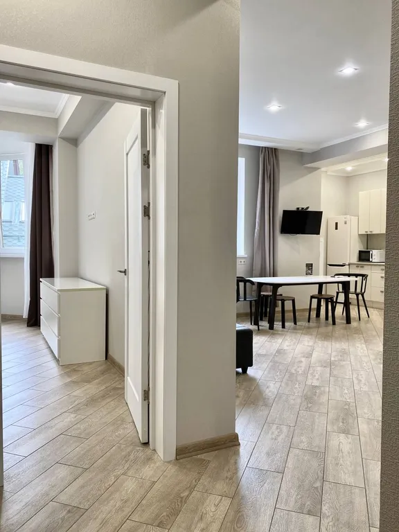 Евродвухкомнатный апартамент с видом на горы