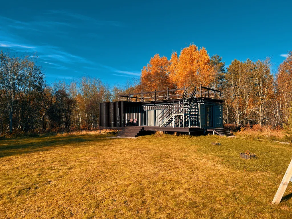 Коттедж Семейный коттедж на берегу реки Лава — Ручьи