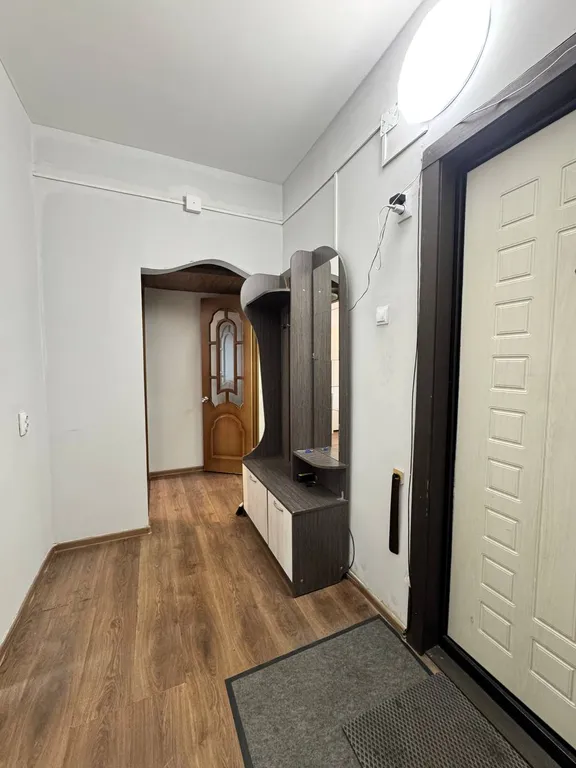 Уютная квартира на горе, магазины, транспортная развязка, smart tv