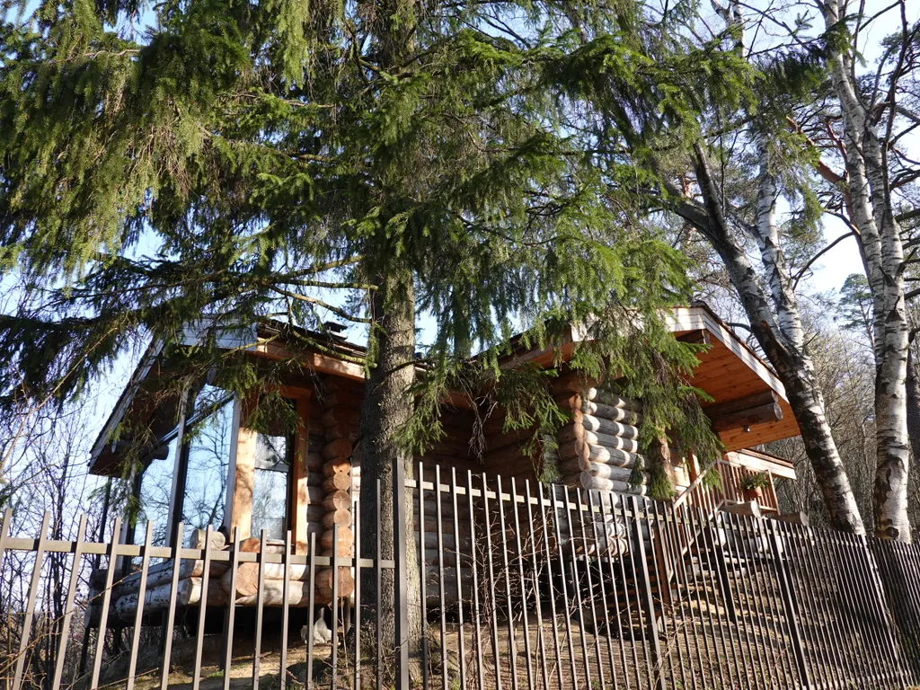 Уютный деревянный эко-дом