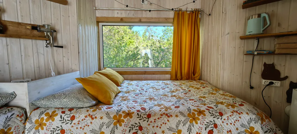 Коттедж 1-комнатный Дом — Веськово