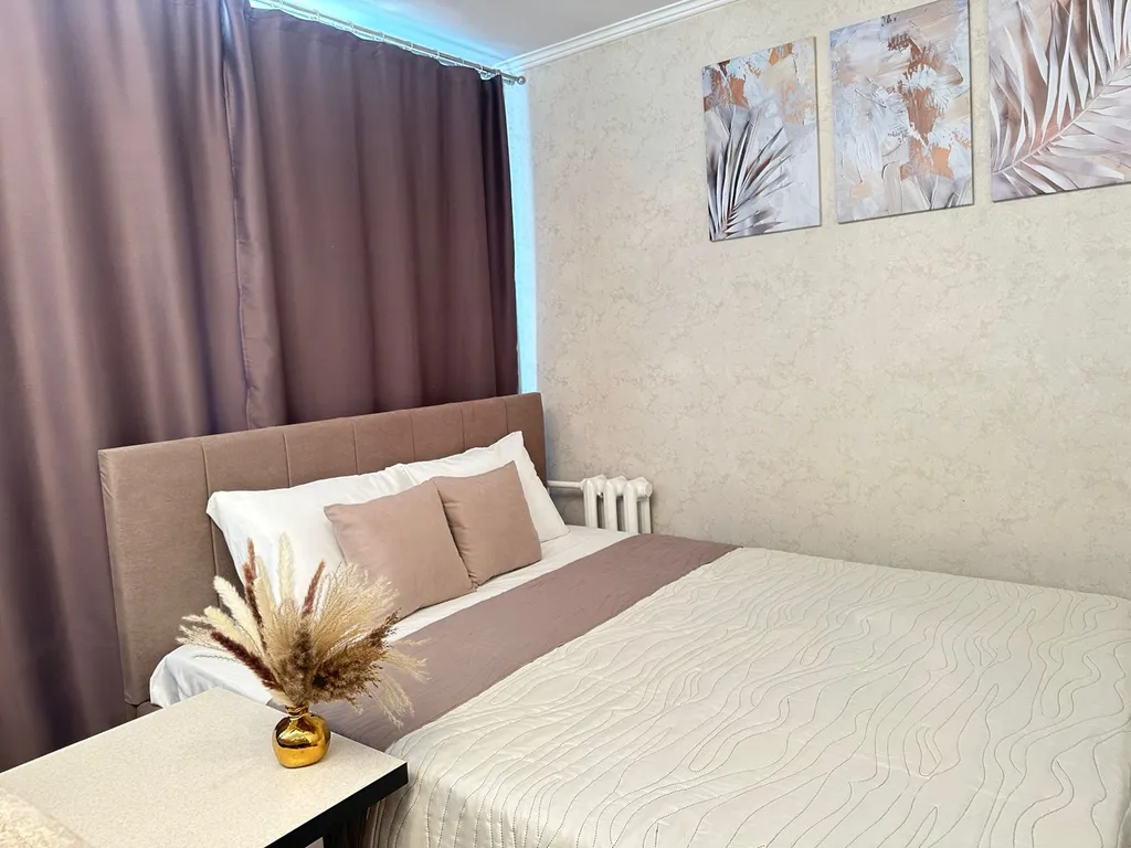 Уютная 1 комнатная квартира с видом на Тобол — аренда посуточно в Курган