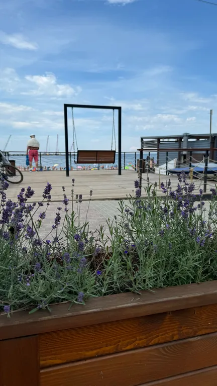 Квартира с боковым видом на море