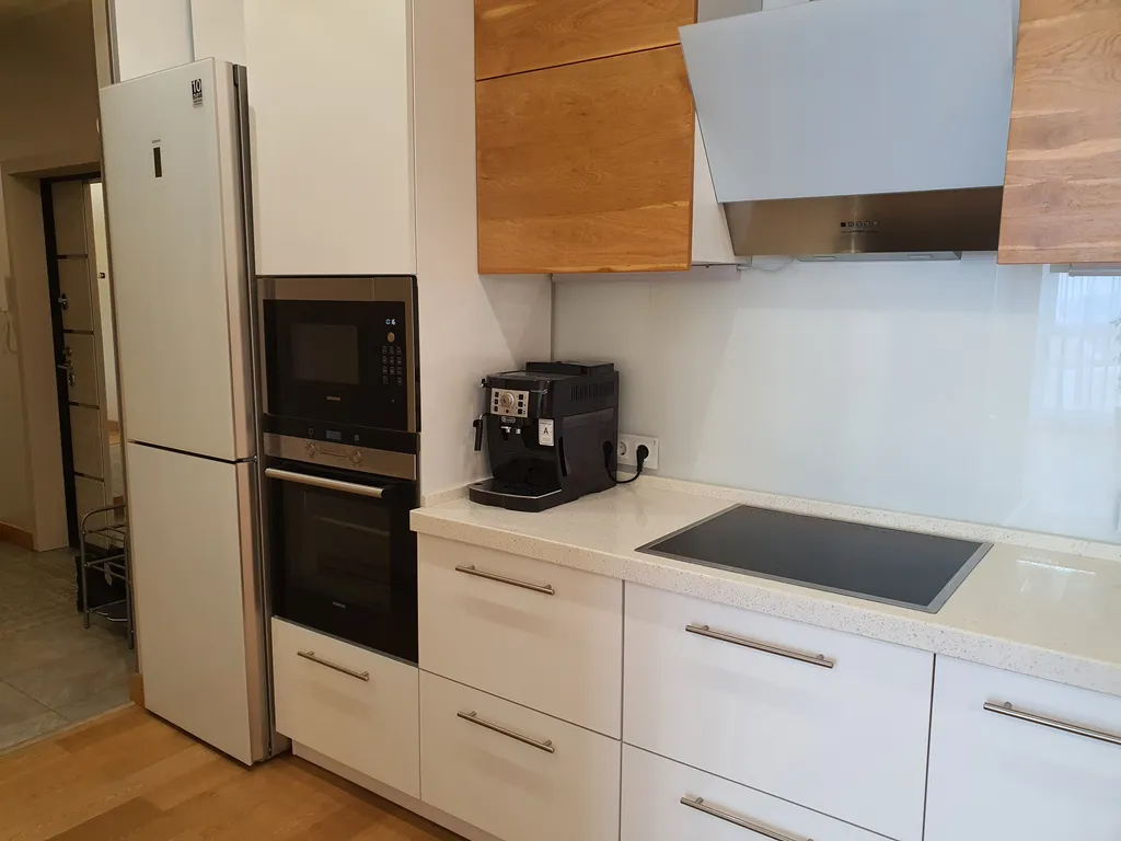 Апартаменты в центре города с прекрасным видом на золотой мост