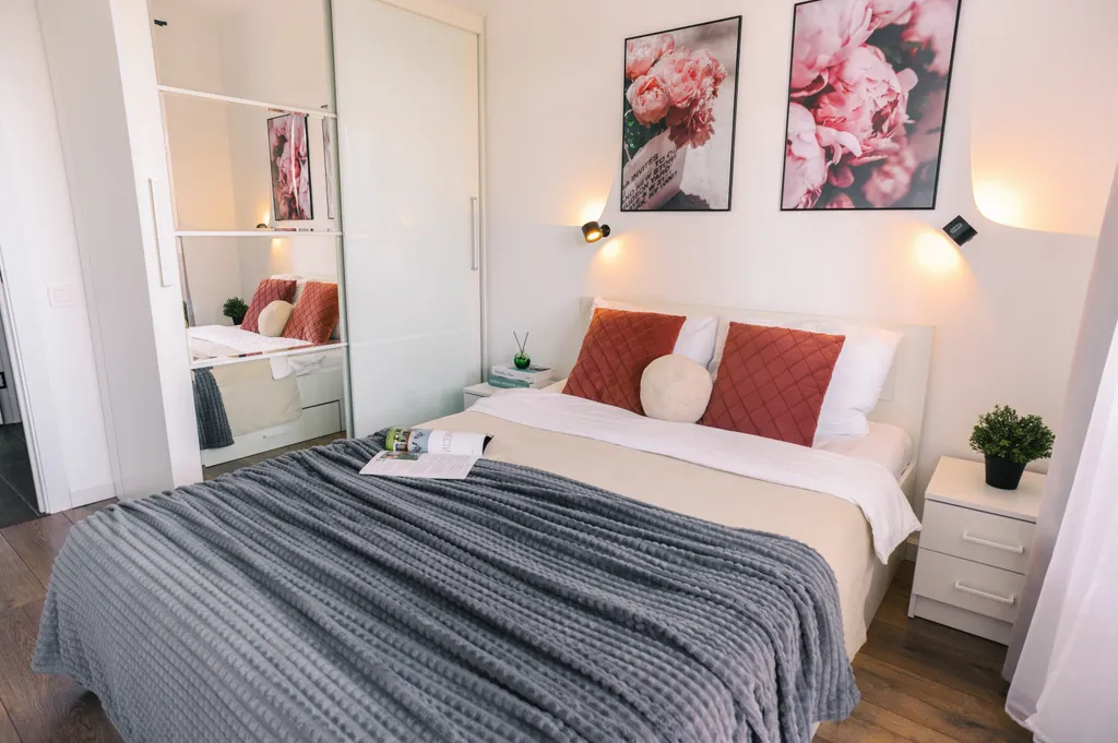 Новая квартира у Залива, рядом речной порт, Волга