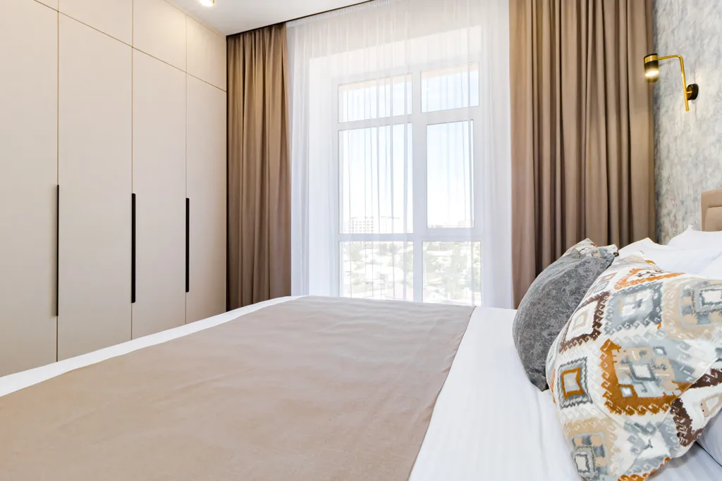 Двухкомнатные апартаменты рядом с триумфальной аркой