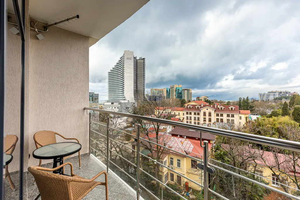 Квартира с 2 спальнями с балконом