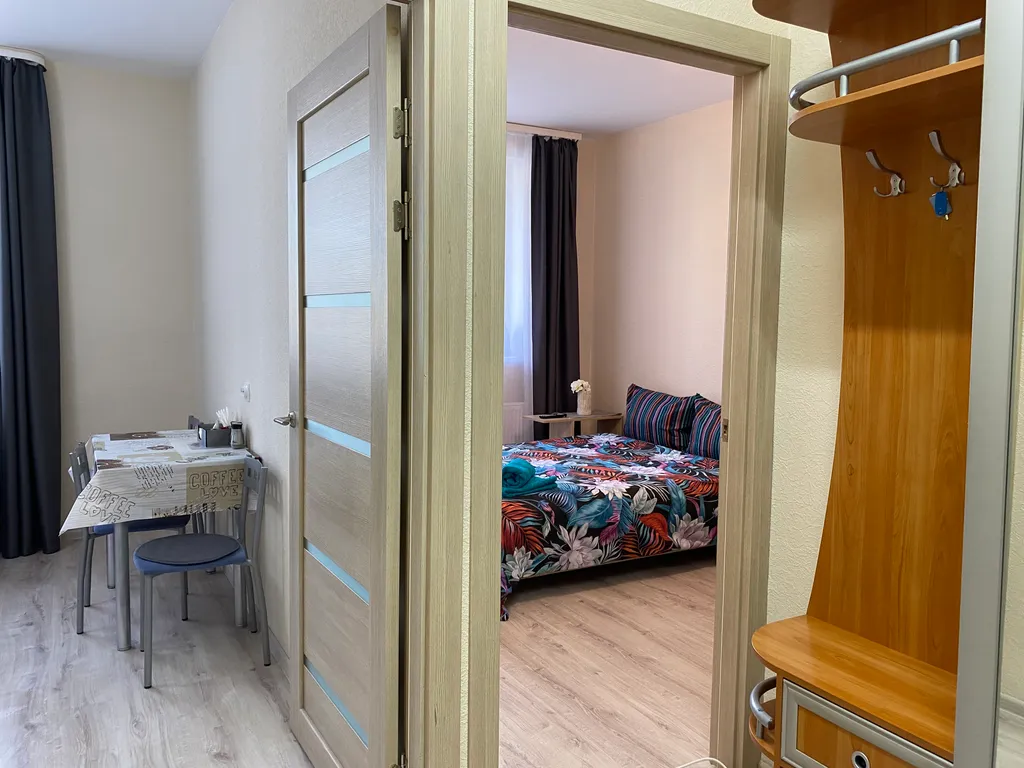 Бюджетная однокомнатная квартира с прямым выездом на трассу