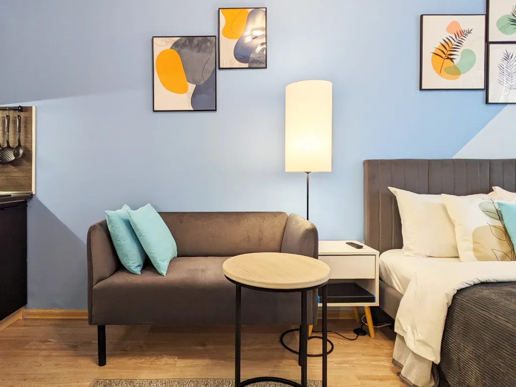 Новая студия, чистый подъезд, свежий ремонт, пешком до Борисоглебского