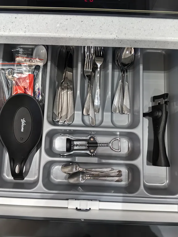 Шикарная, квартира с дизайнерским ремонтом