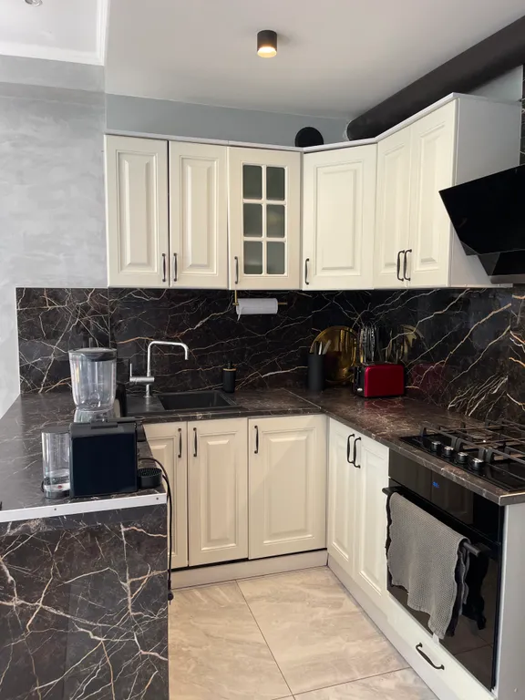 Уютный дом с баней, чаном и видом на горы