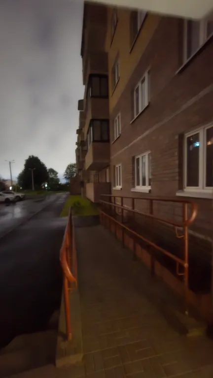 Квартира в центре города (не историческая часть) в новом доме