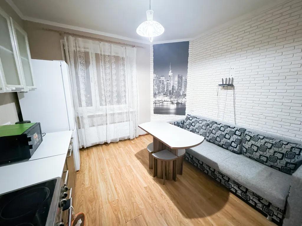 Квартира Чистая и уютная квартира возле Шереметьево — Лобня