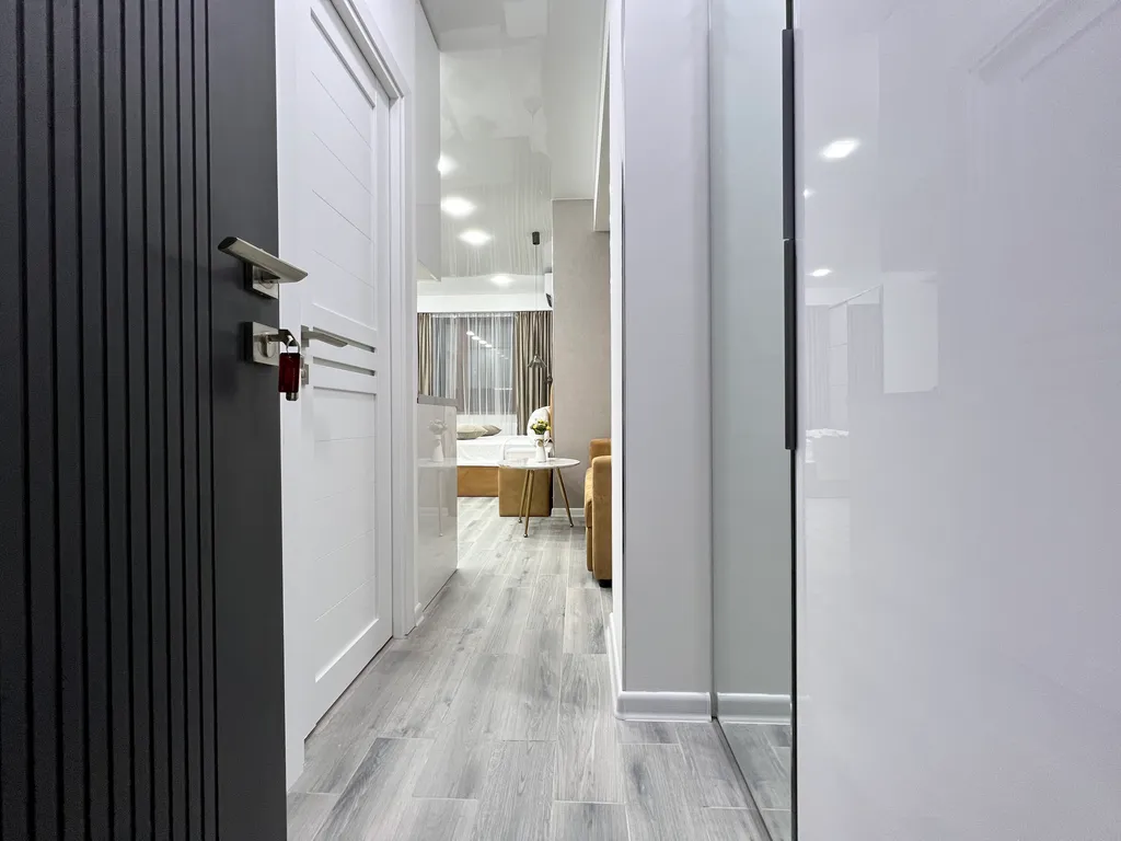 Stylish apt city center saryan next to restaurants and cafes