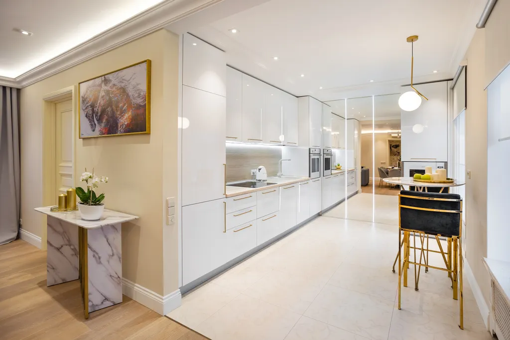 Апартаменты на 5 этаже исторического дома