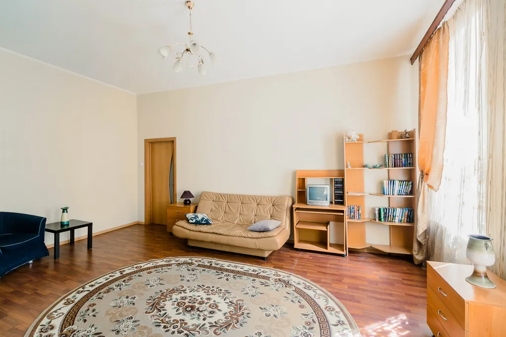 Квартира у Казанского собора