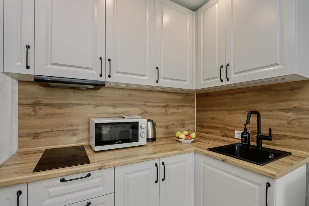 Oчень cветлaя и проcторная квартира с бaлкoном