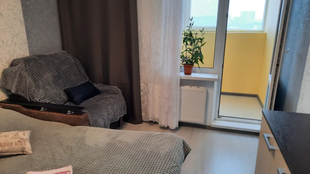 Квартира Уютная студия у метро Девяткино — аренда посуточно в Мурино