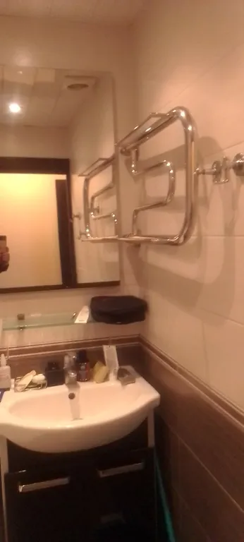 Комната  в тихом районе города в 4 мин от метро