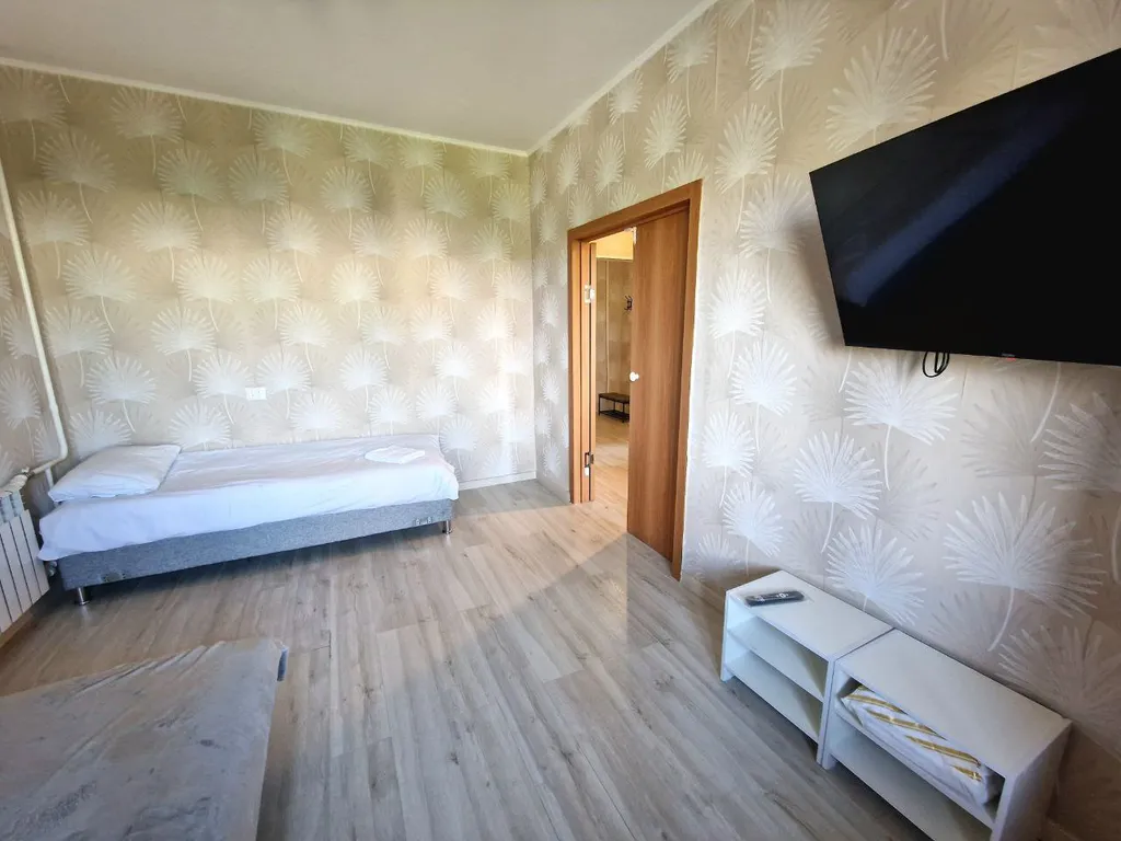 Квартира с лоджией и видом на горы