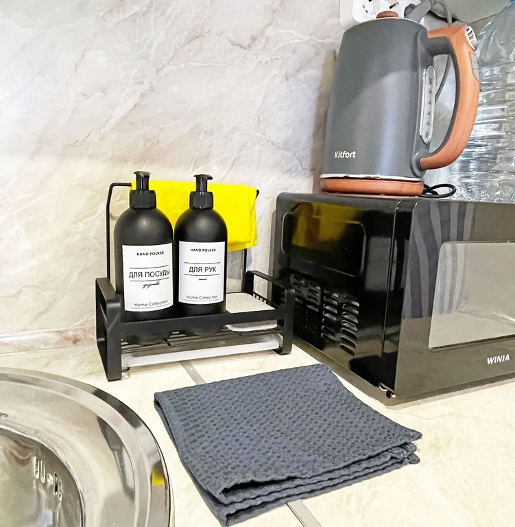 Студия Пионы на берегу моря