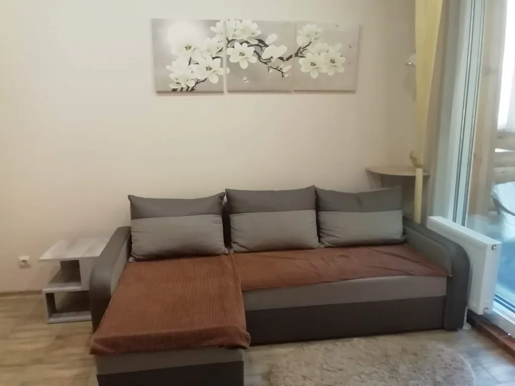 Квартира у моря, с видом на озеро и сосновый бор