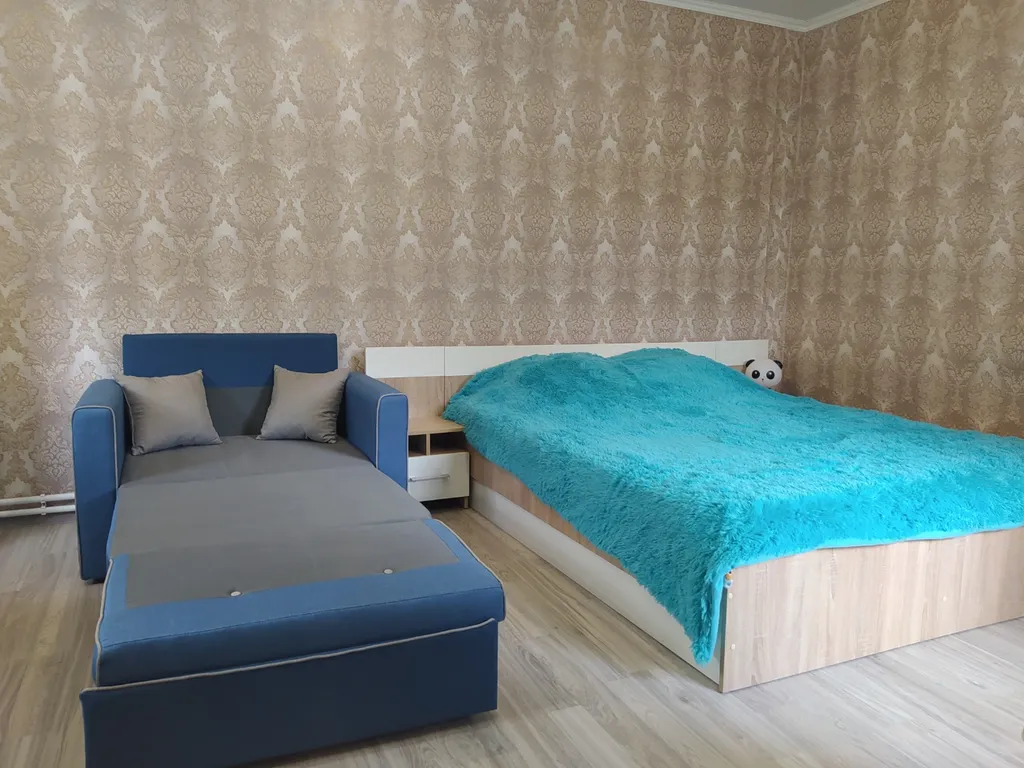 Квартира-студия с отдельным входом с парковкой