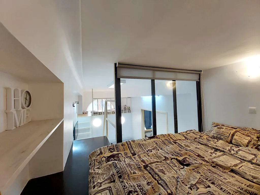 Вместительная однушка у моря