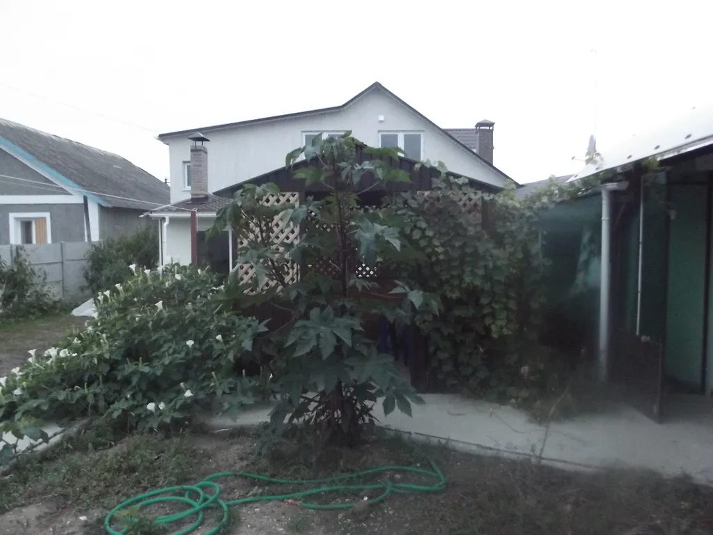 Семейный трехместный комфорт со своей кухней в загородном  доме