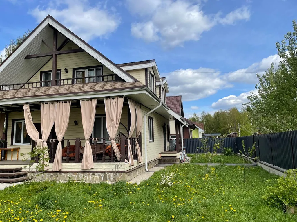 Дом у озера